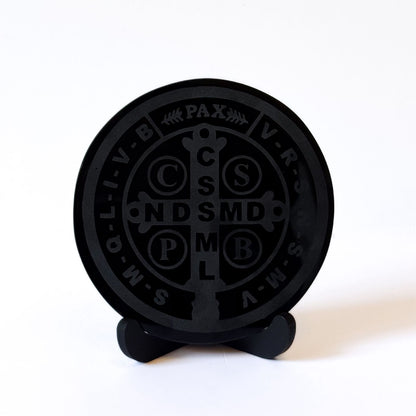 ESPEJO DE OBSIDIANA CON MEDALLA DE SAN BENITO